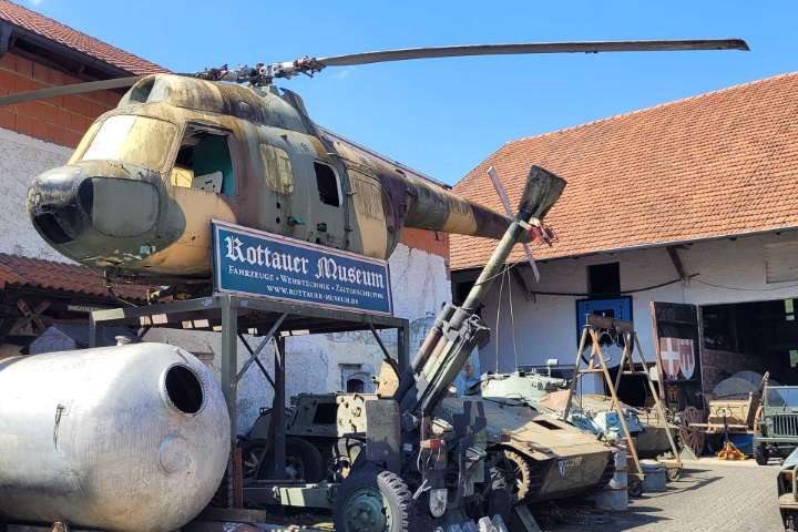 Geschichte erleben rottauer museum helikopter 854